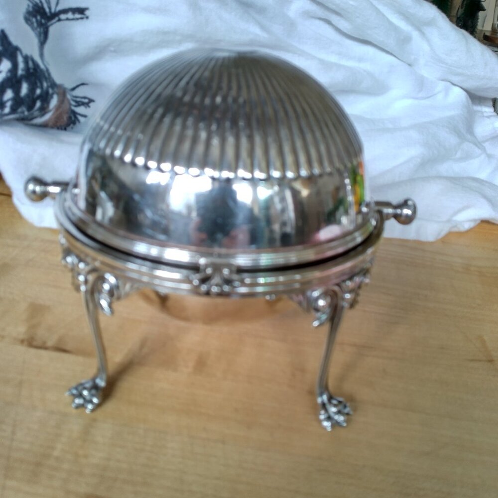 Antique Caviar/Butter Dish Dome Roll Top Silver Plate, England, Impeccable shape